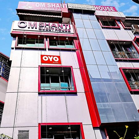 Hotel O Om Shanti Inn Kolkata Bagian luar foto