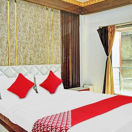 Hotel O Om Shanti Inn Kolkata Bagian luar foto