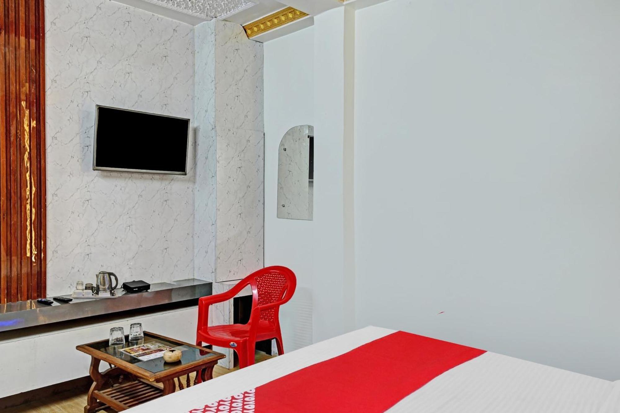 Hotel O Om Shanti Inn Kolkata Bagian luar foto