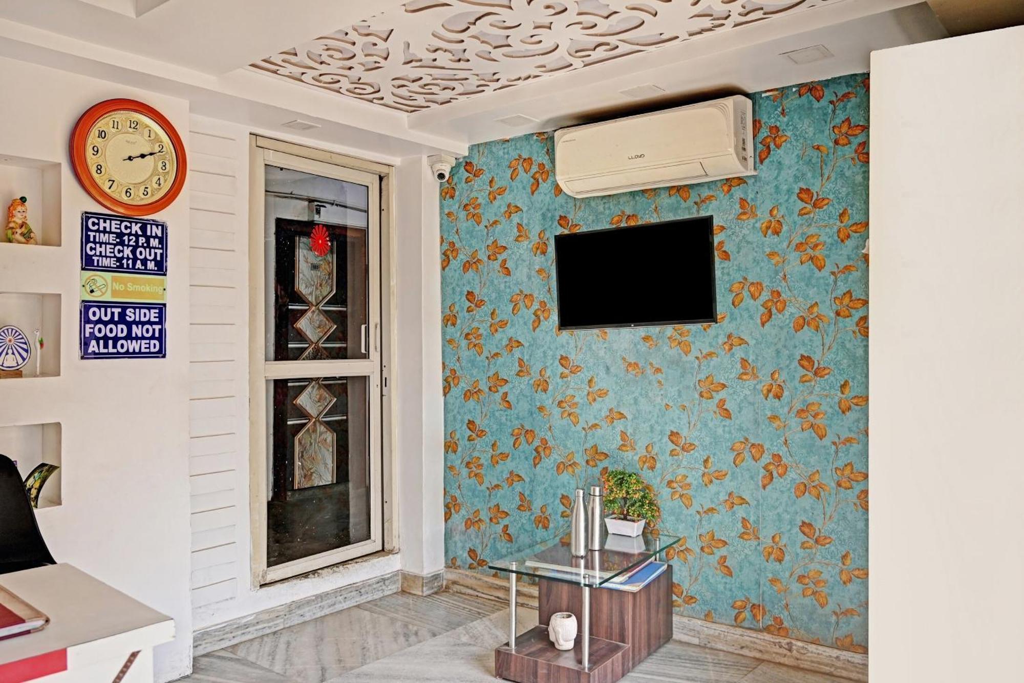 Hotel O Om Shanti Inn Kolkata Bagian luar foto